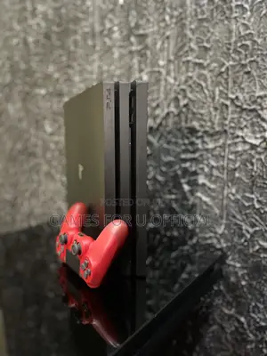 Ps4 Pro Console 1 Pad Chipped