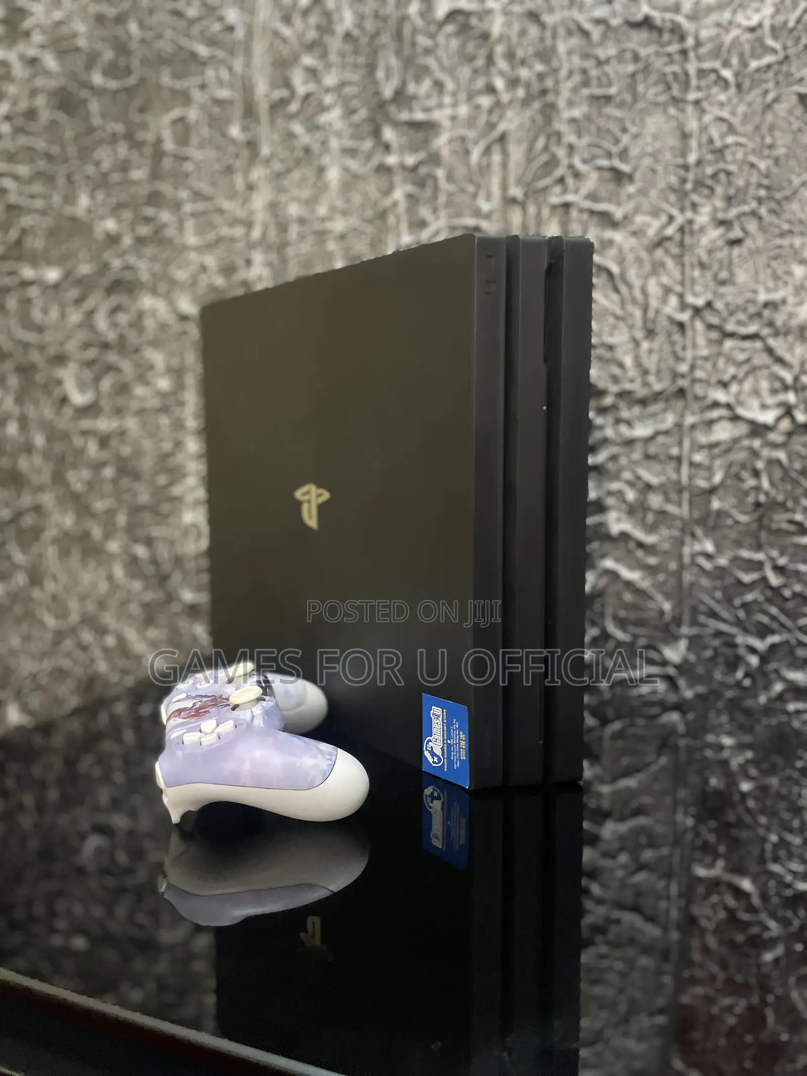 Ps4 Pro Console 1 Pad White