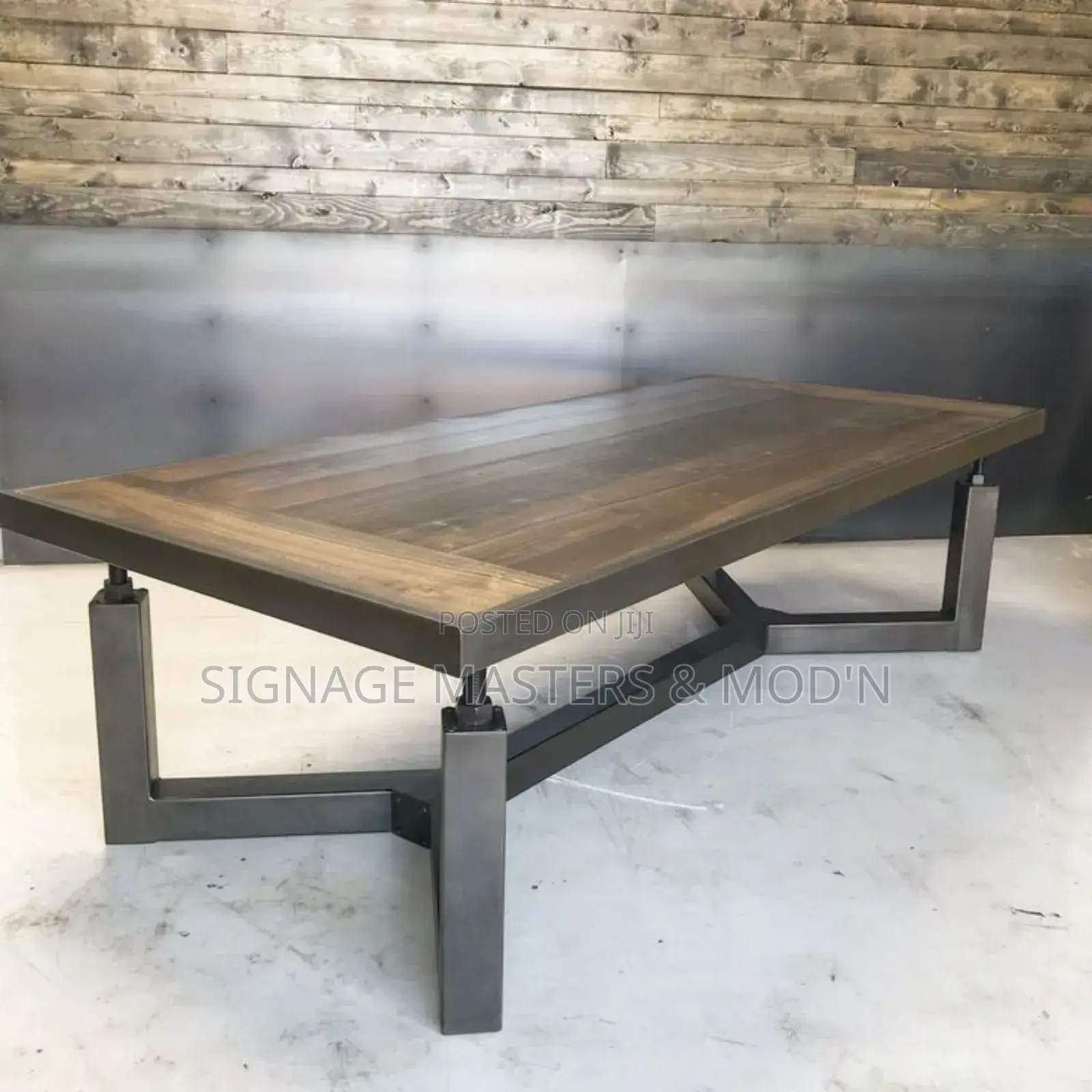 14 Bench Sitter Dining Table