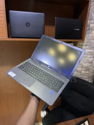 Laptop HP 250 G7 4GB Intel Celeron SSD 128GB