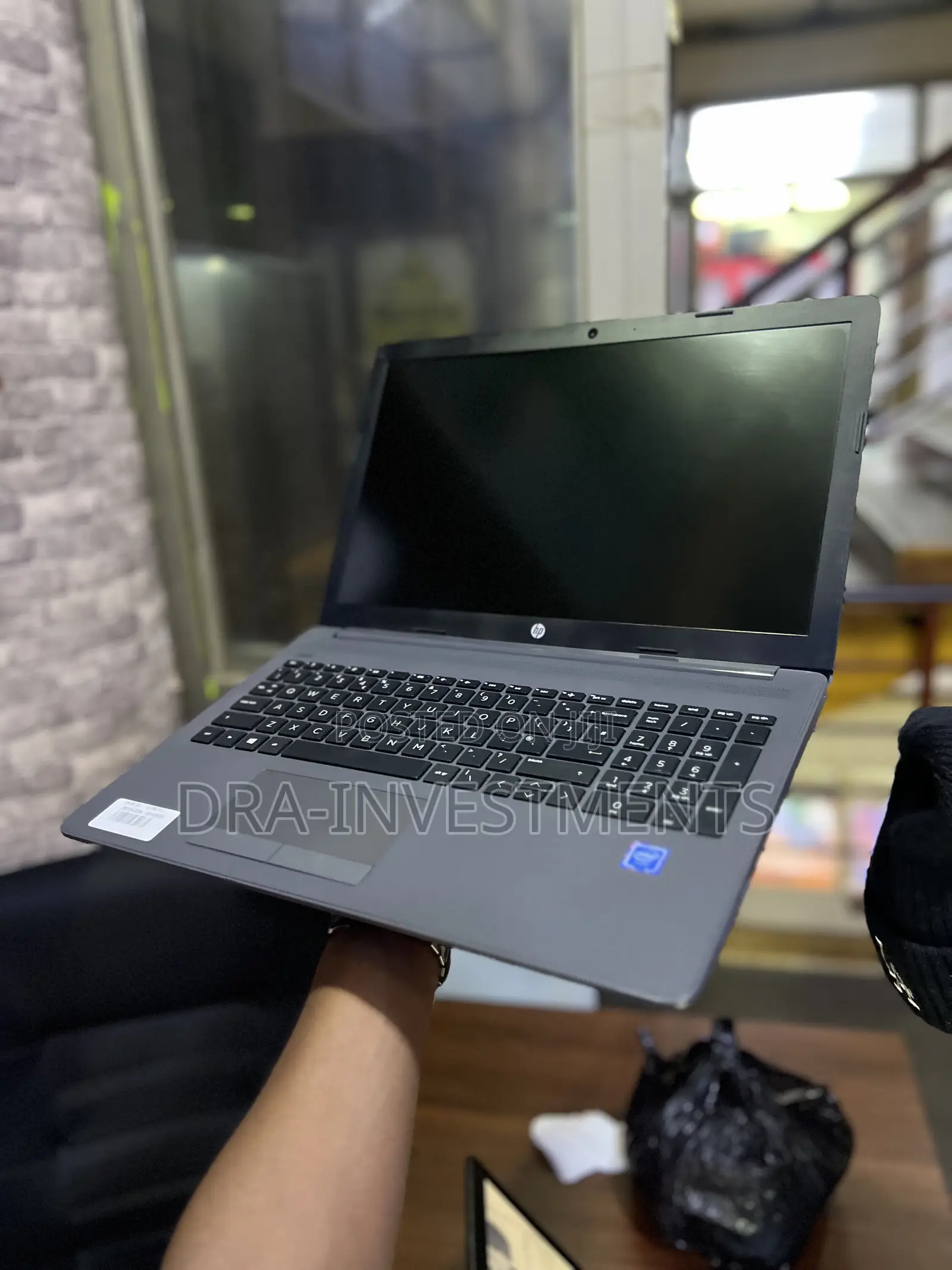 Laptop HP 250 G7 4GB Intel Celeron SSD 128GB