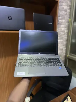Laptop HP 250 G7 4GB Intel Celeron SSD 128GB
