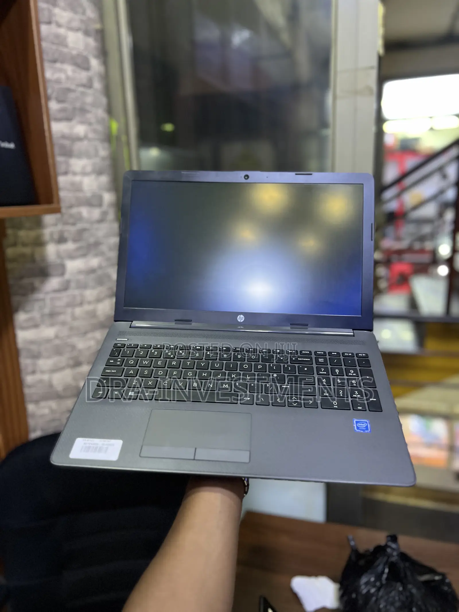 Laptop HP 255 G8 4GB Intel Celeron SSD 256GB