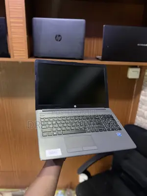 Laptop HP 255 G8 4GB Intel Celeron SSD 256GB