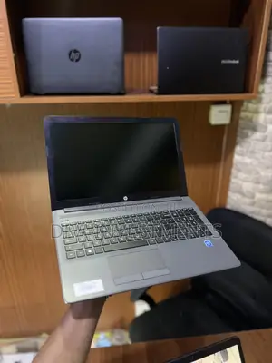 Laptop HP 255 G8 4GB Intel Celeron SSD 256GB
