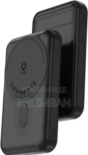 Green Lion Lagos 10000mah Magsafe Power Bank.
