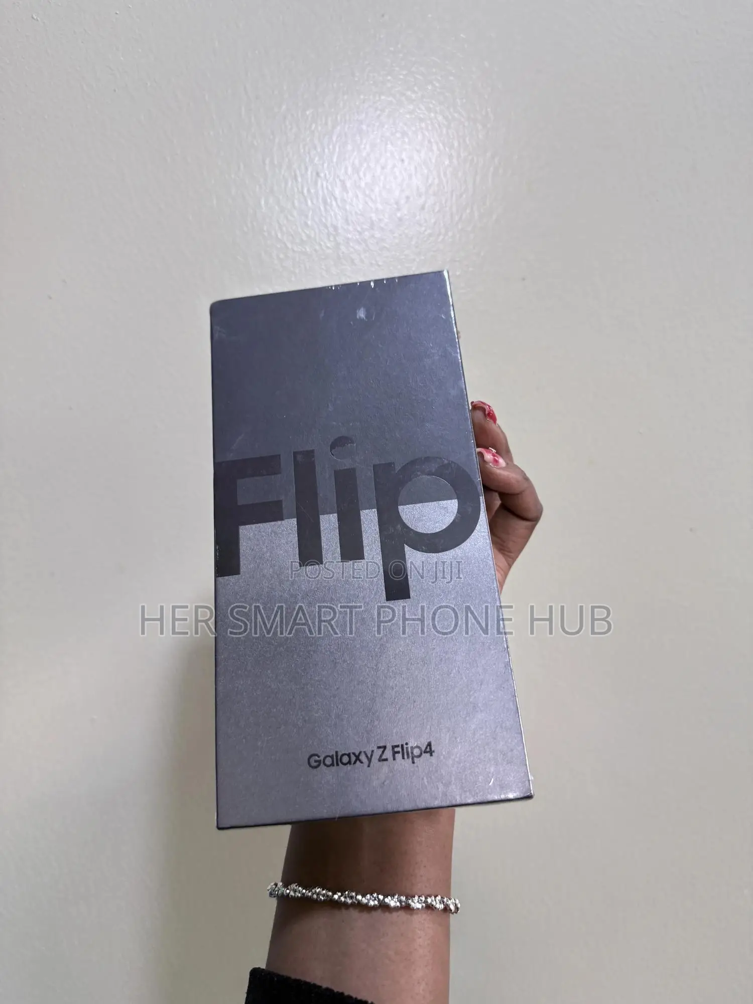 New Samsung Galaxy Z Flip4 256 GB Black