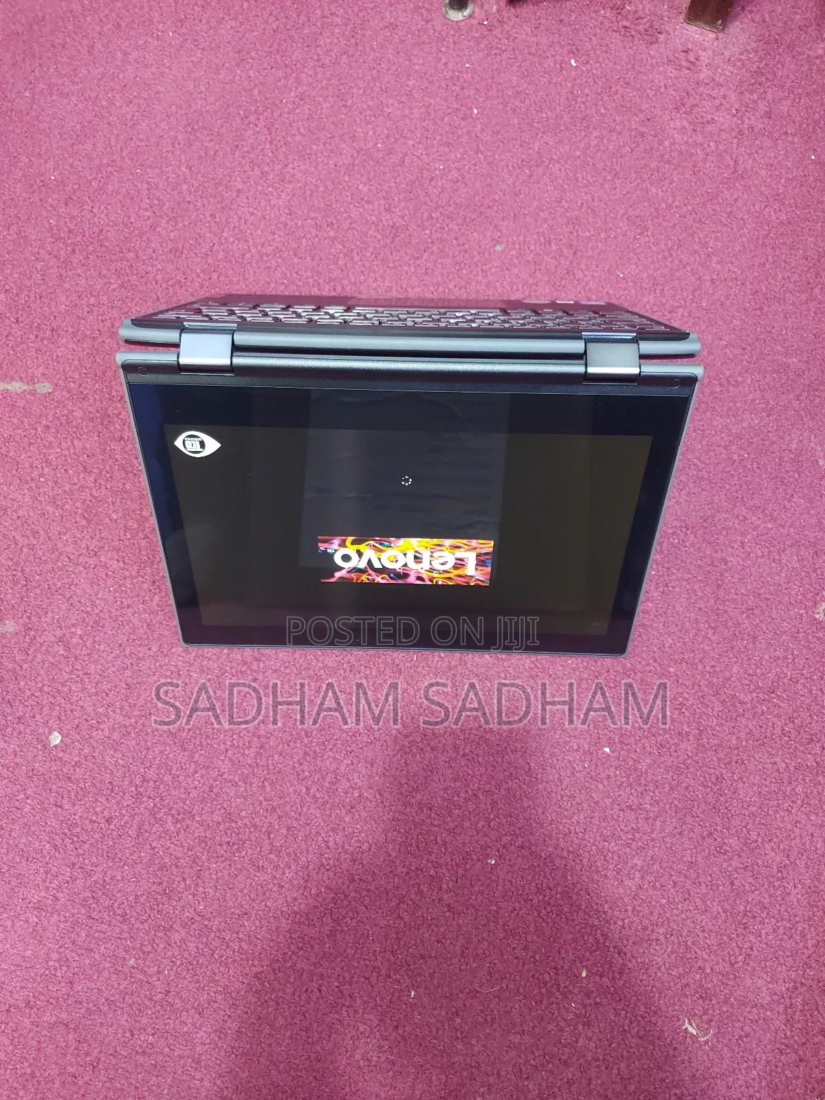 Laptop Lenovo 300e 4GB Intel Celeron SSD 60GB