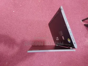 Laptop Lenovo 300e 4GB Intel Celeron SSD 60GB