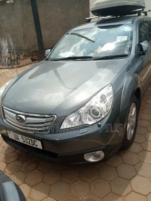 Subaru Outback 2012 Gray