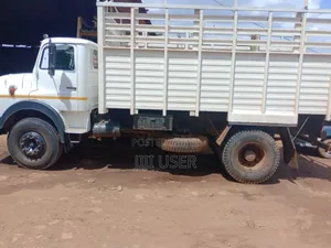 Tata 16.13c 2018 White