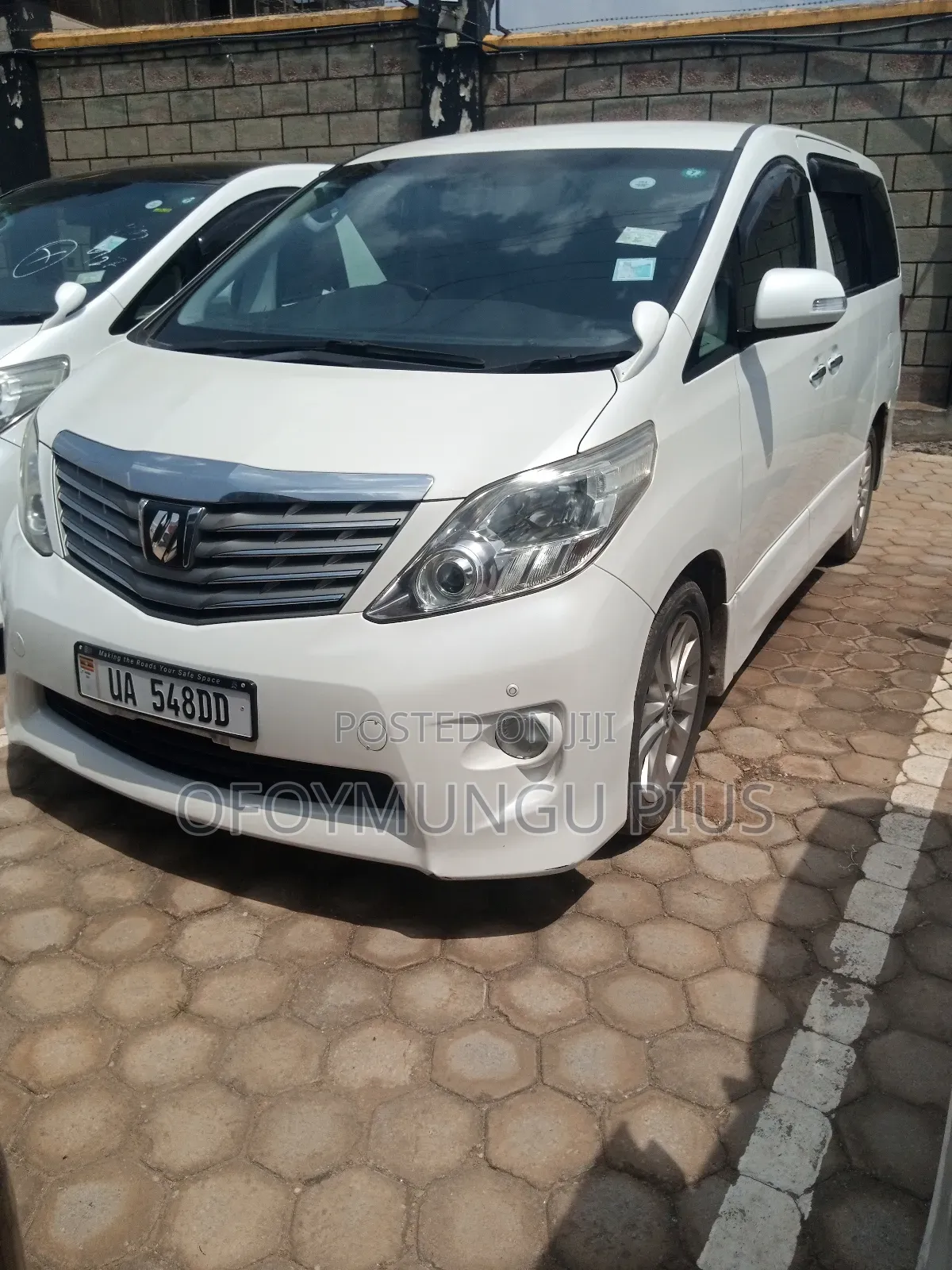 Toyota Alphard 2010 White