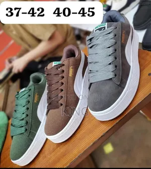 Puma Suede Xl Sneakers.Dark Green and Brown Suede.