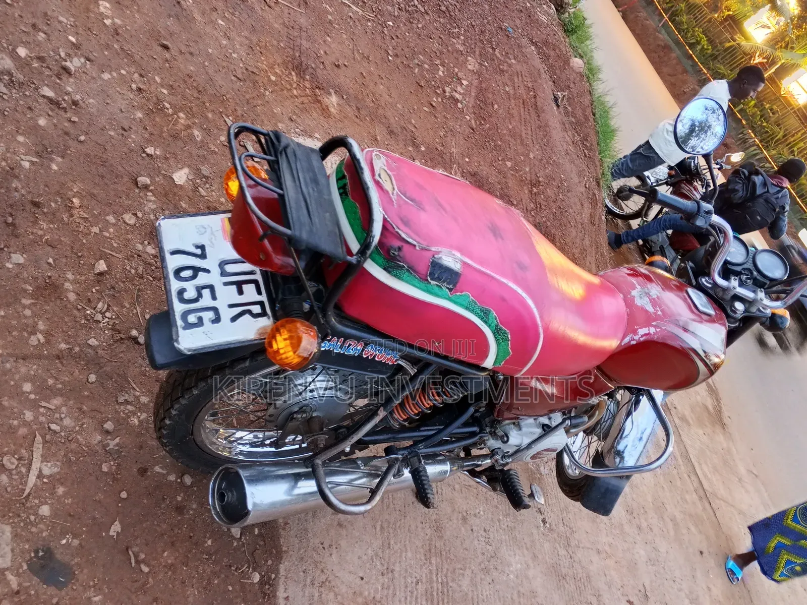 Bajaj Boxer 100 2019 Red