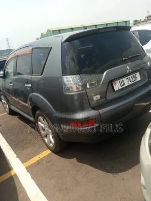Mitsubishi Outlander 2010 Black