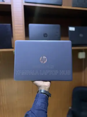 Laptop HP 240 G7 4GB Intel Celeron HDD+SSD 128GB