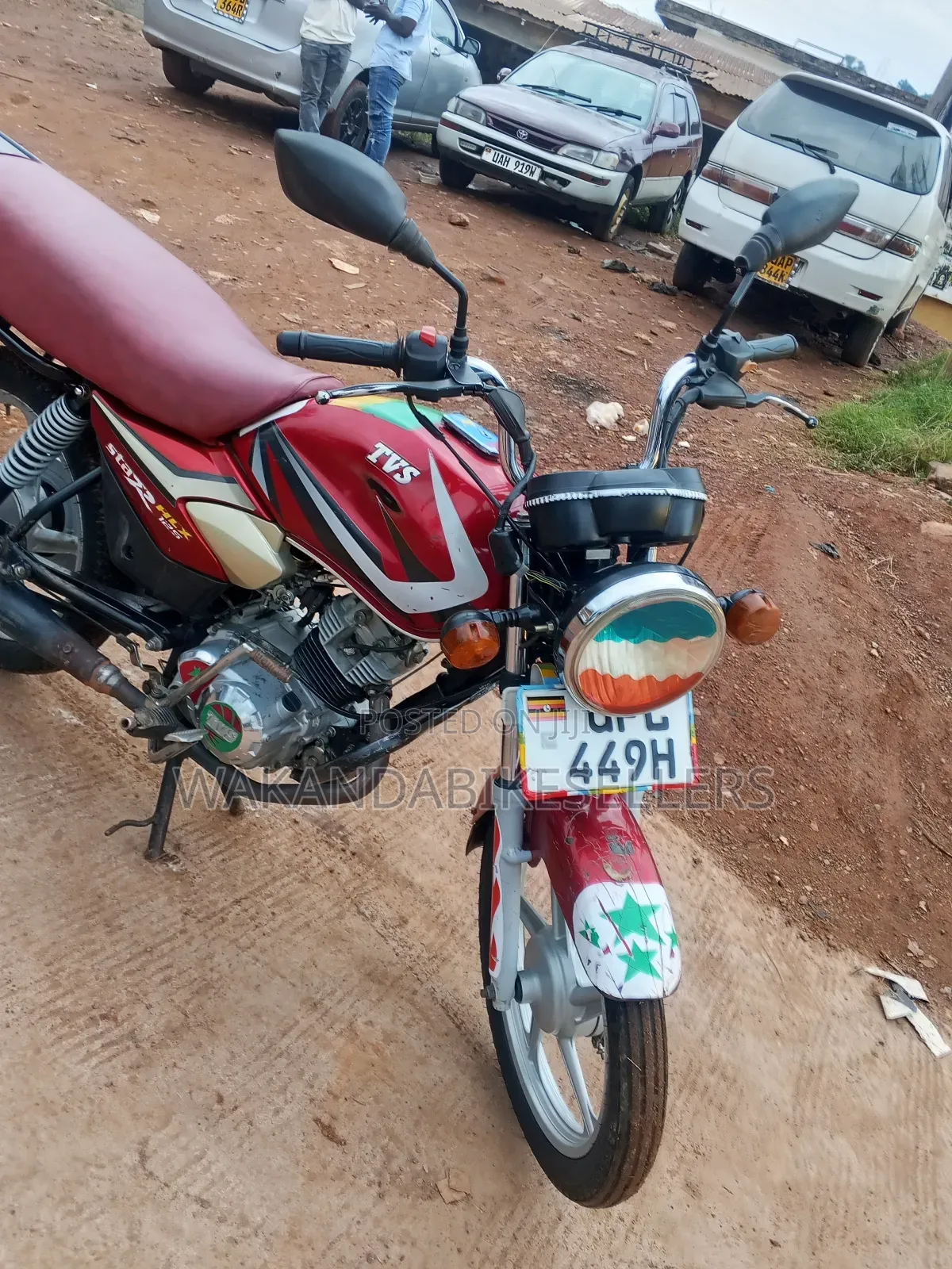 TVS HLX 125 2022 Red