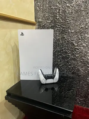 Ps5 Standard Edition Console 1 Pad White **