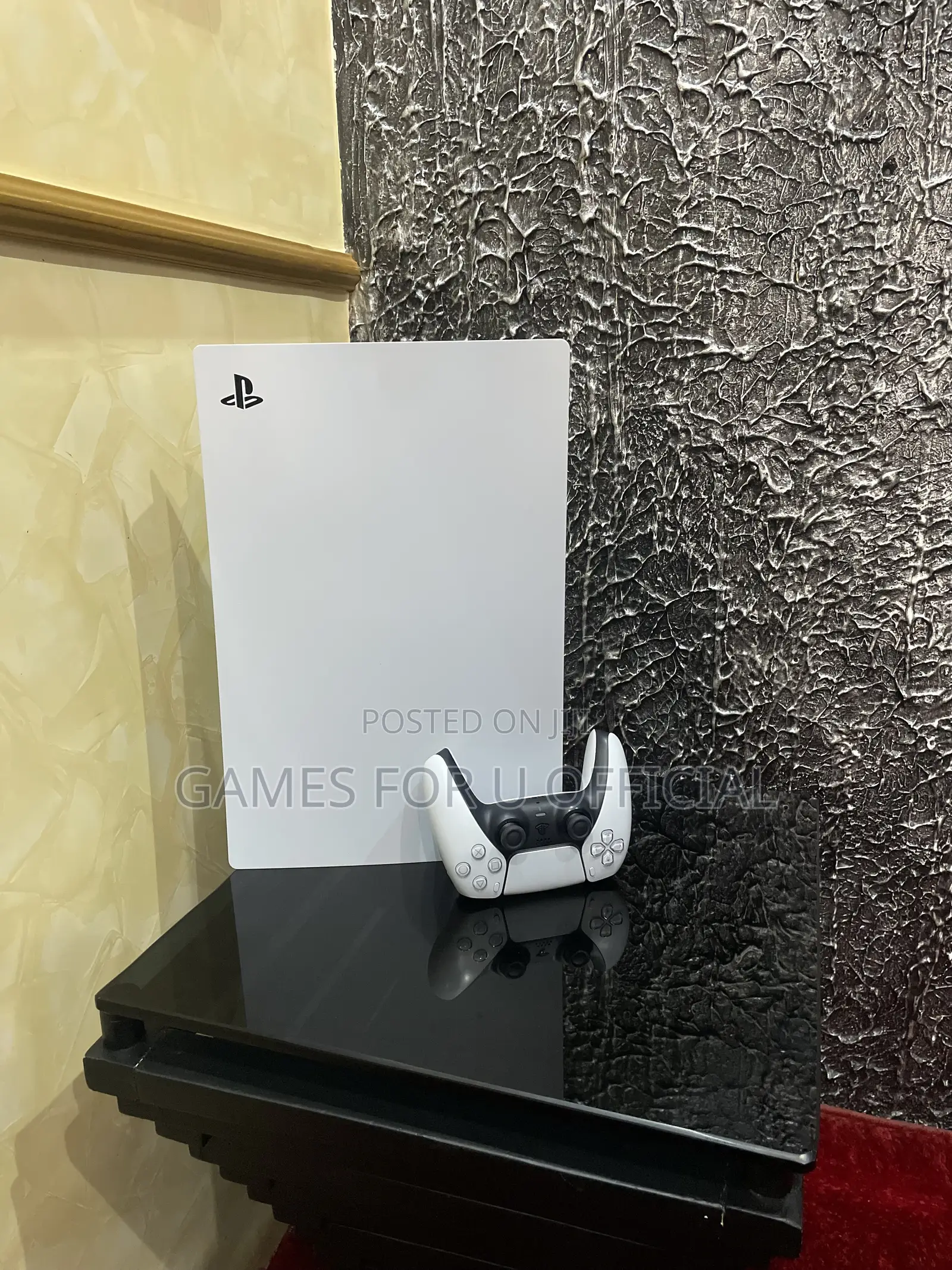 Ps5 Standard Console White & 1 Controller Uk Used