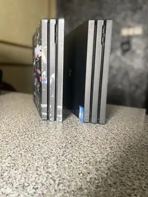 Ps4 Pro Consoles 1tb 4k Display Uk Used