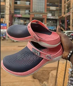 Original Unisex Navy/Pink Crocs Literide 360 Clogs