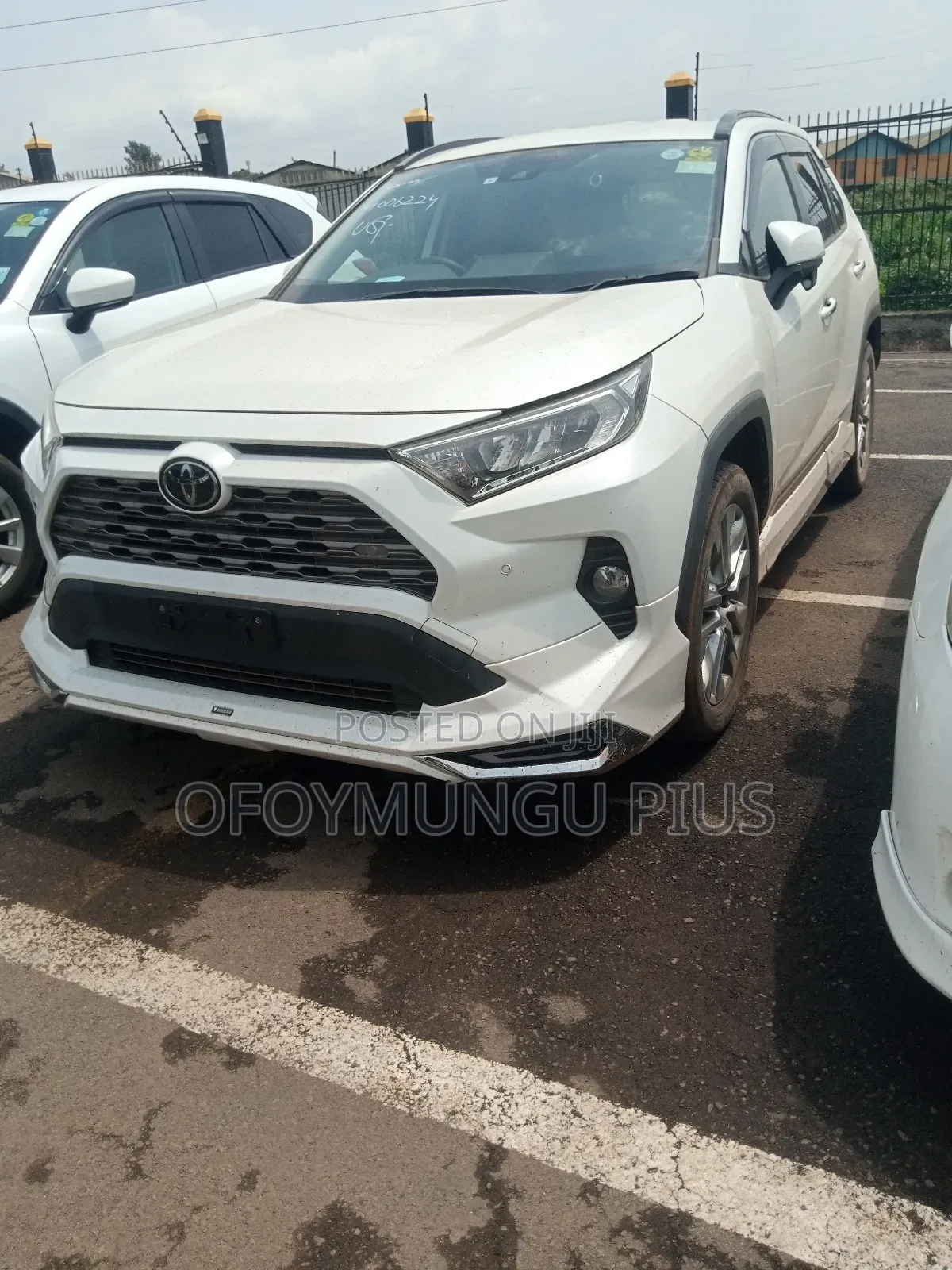 Toyota RAV4 2016 White
