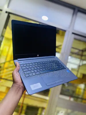 Laptop HP 14-Ep0063 4GB Intel Core I5 SSD 128GB