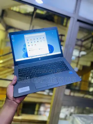 Laptop HP 14-Dq1088wm 4GB Intel Core I3 SSD 128GB