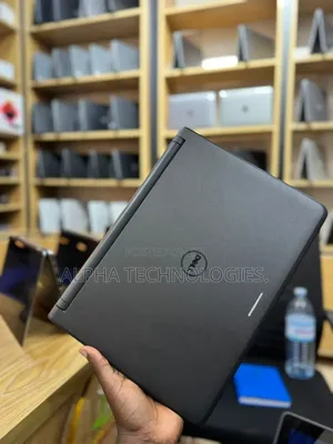 Laptop Dell Latitude 13 3340 4GB Intel Core I5 HDD 500GB