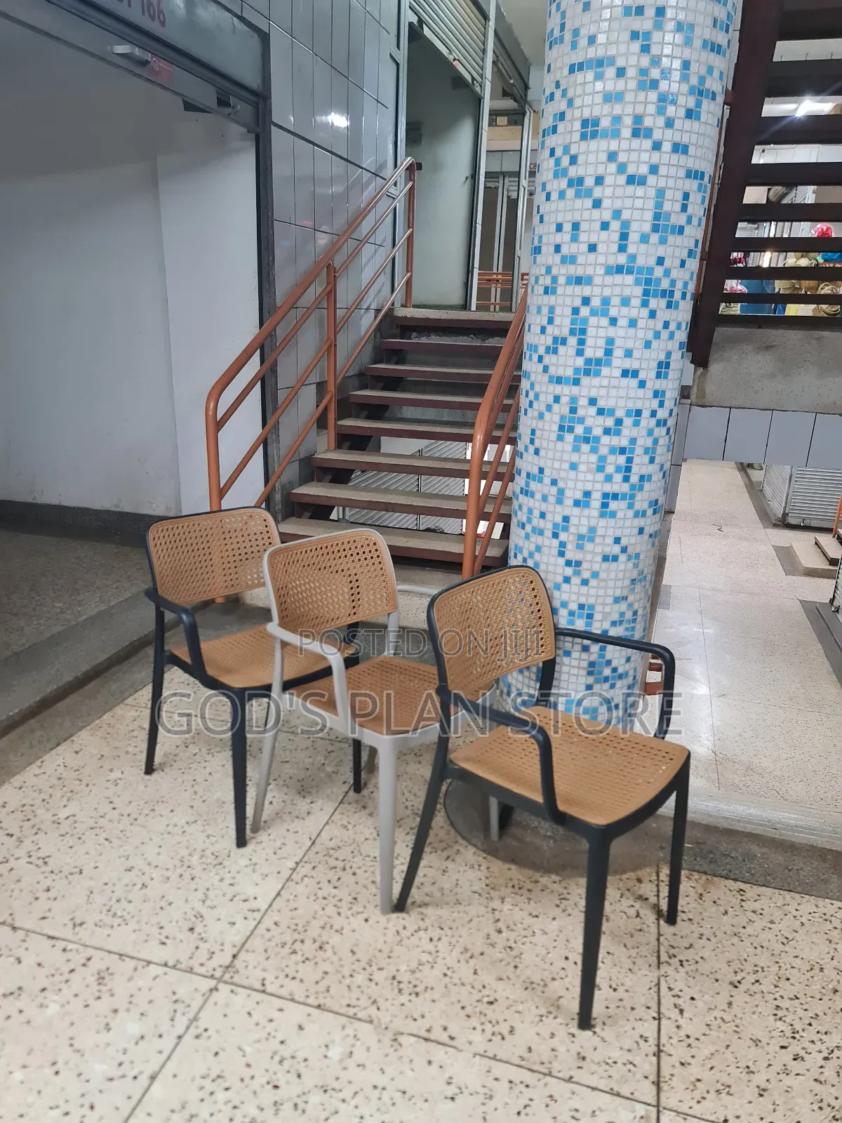Originally Plastic Chairs Originally Plastic Chairs