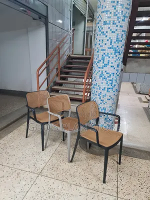 Originally Plastic Chairs Originally Plastic Chairs