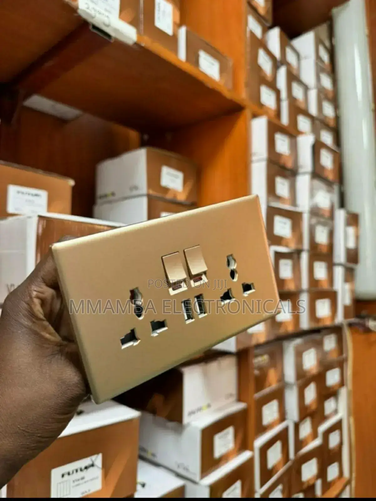 Twin Socket