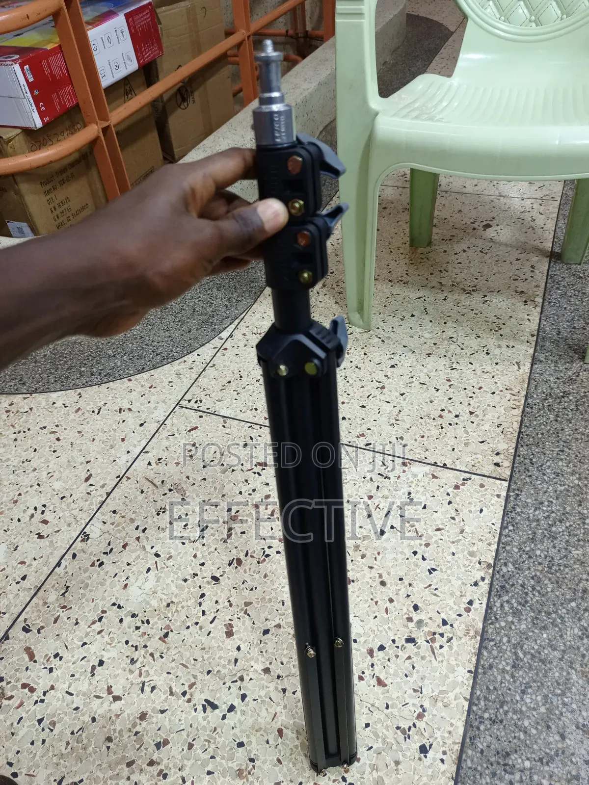 Tripod Stand.