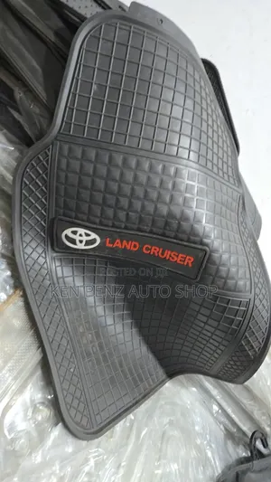 Landcruiser Labeled Neted Carpets/Floor Mats