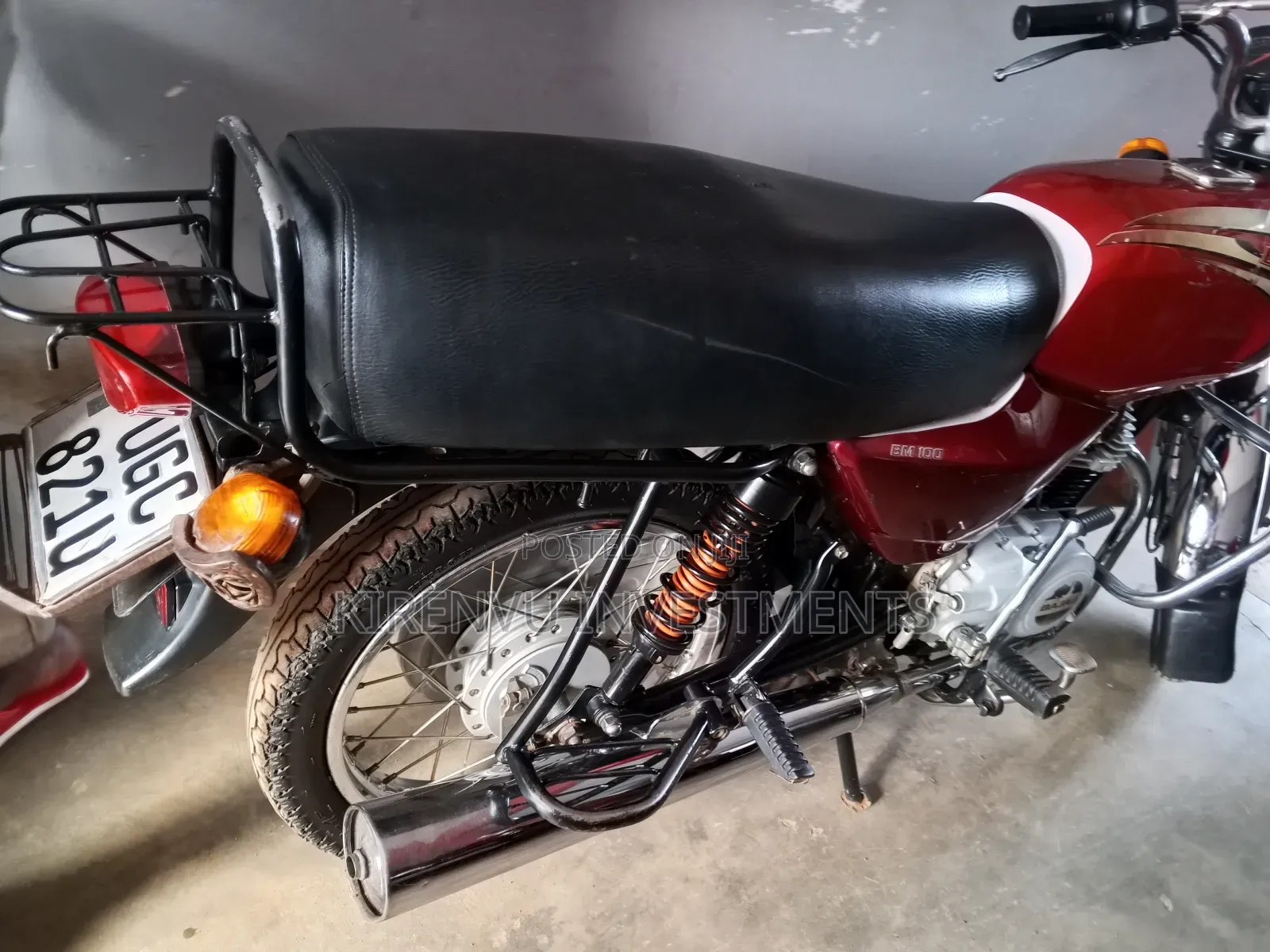 Bajaj Boxer 100 2022 Red