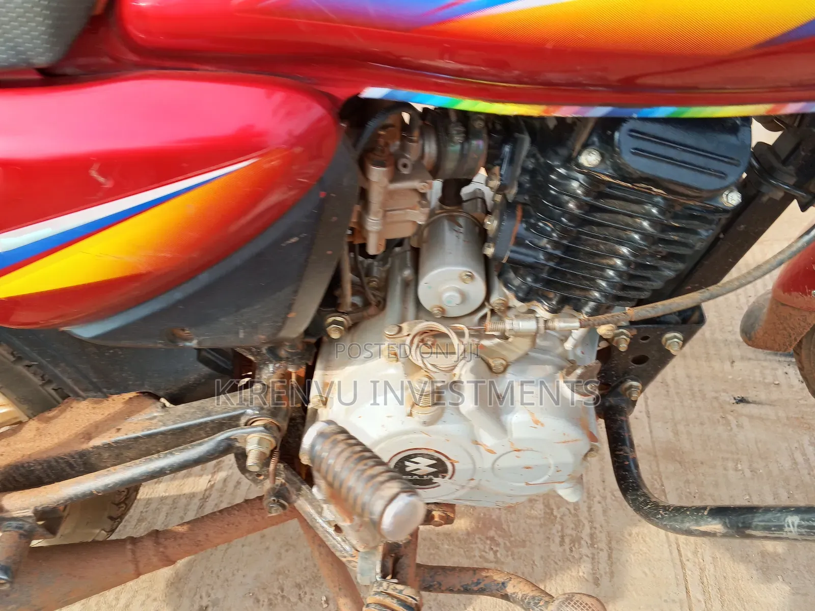 Bajaj Boxer 125 2022 Red