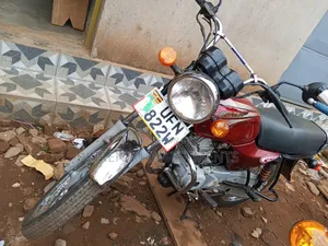 Bajaj Boxer 100 2019 Red
