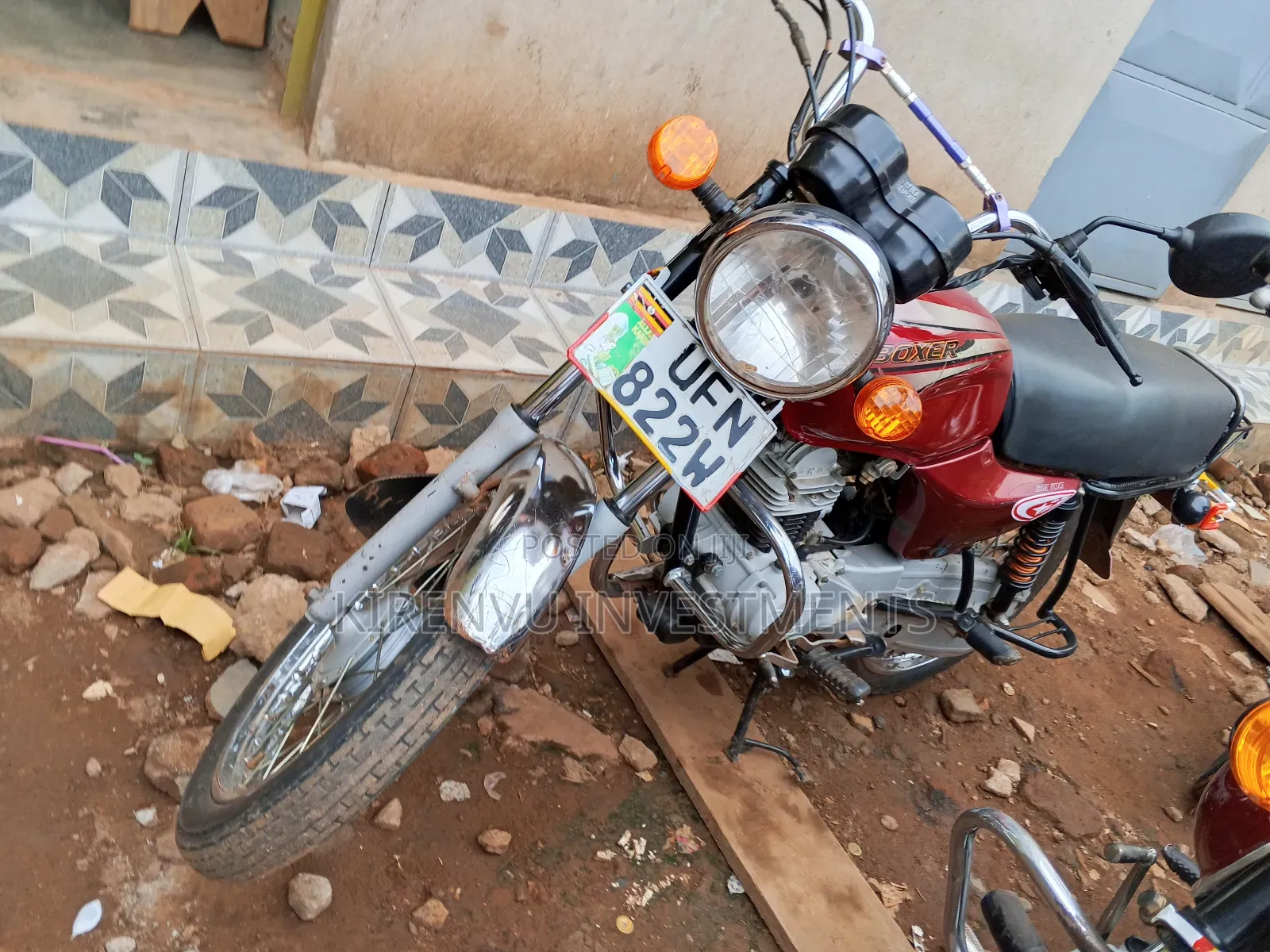 Bajaj Boxer 100 2019 Red