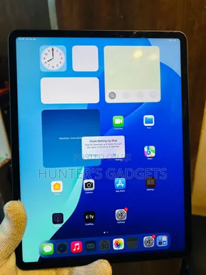 Apple iPad Pro 12.9 (2022) 512 GB Gray