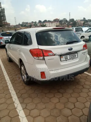 Subaru Outback 2011 White