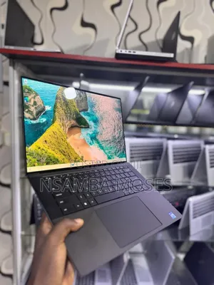 Laptop Dell Precision 5550 16GB Intel Core I7 SSD 512GB