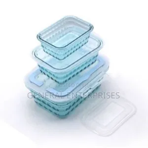 Set of Three Rectangular Food Storage Containers With Lids.