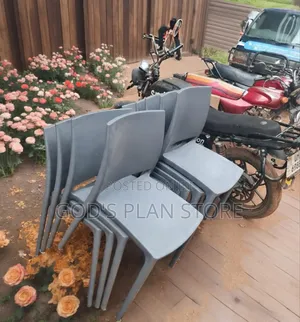 Stable Indoor Outdoor Plastic Chairs Plastic