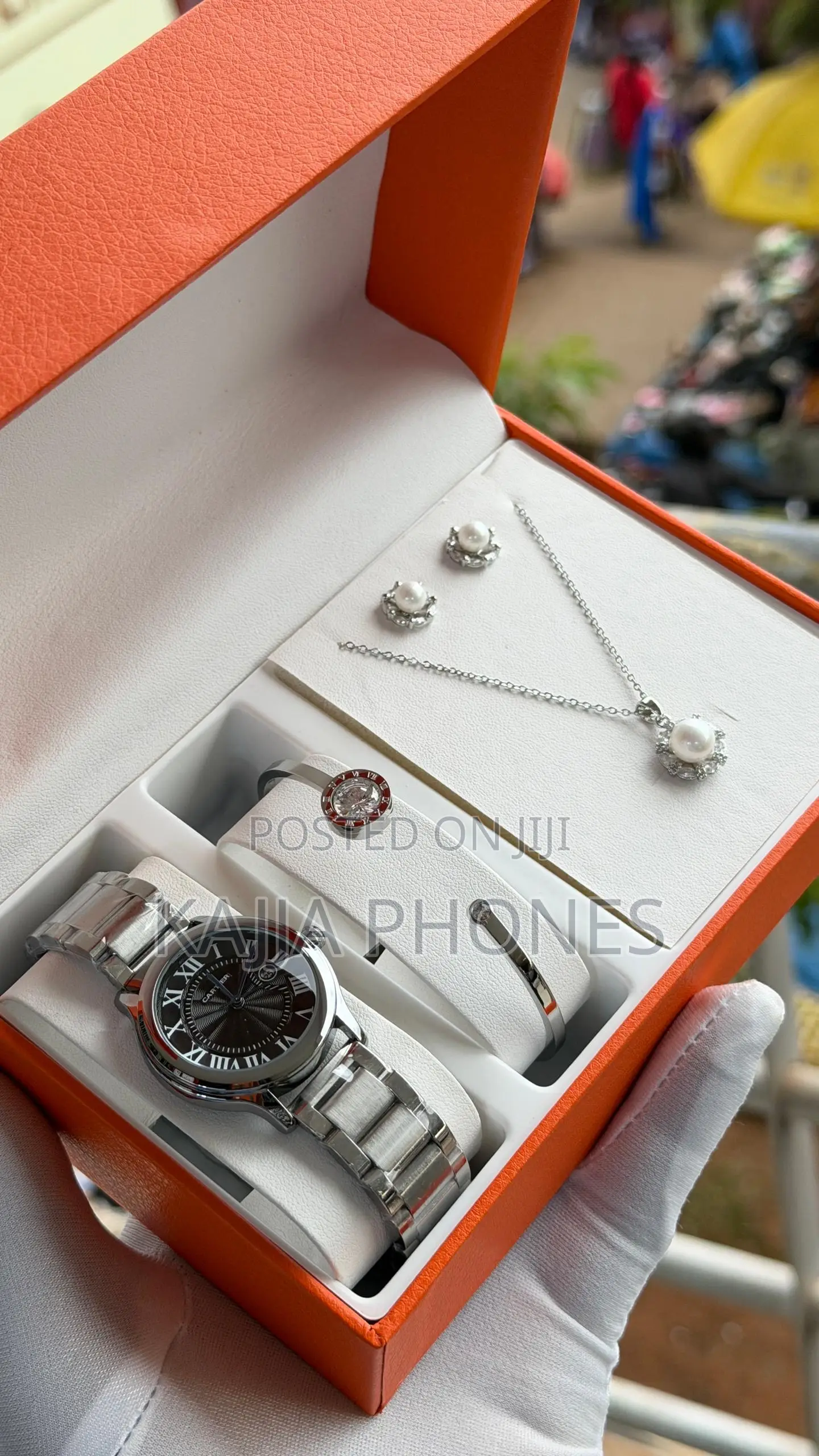 Versace Watch  22