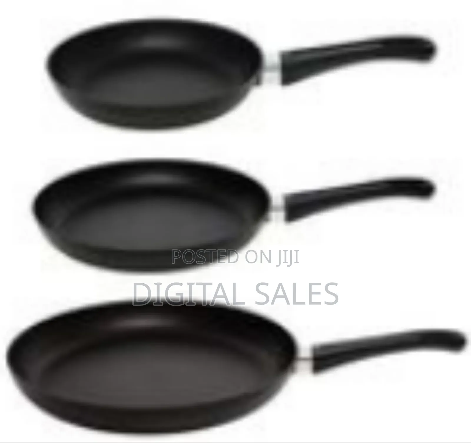 Versatile 3-Piece Non-Stick Frying Pan Set