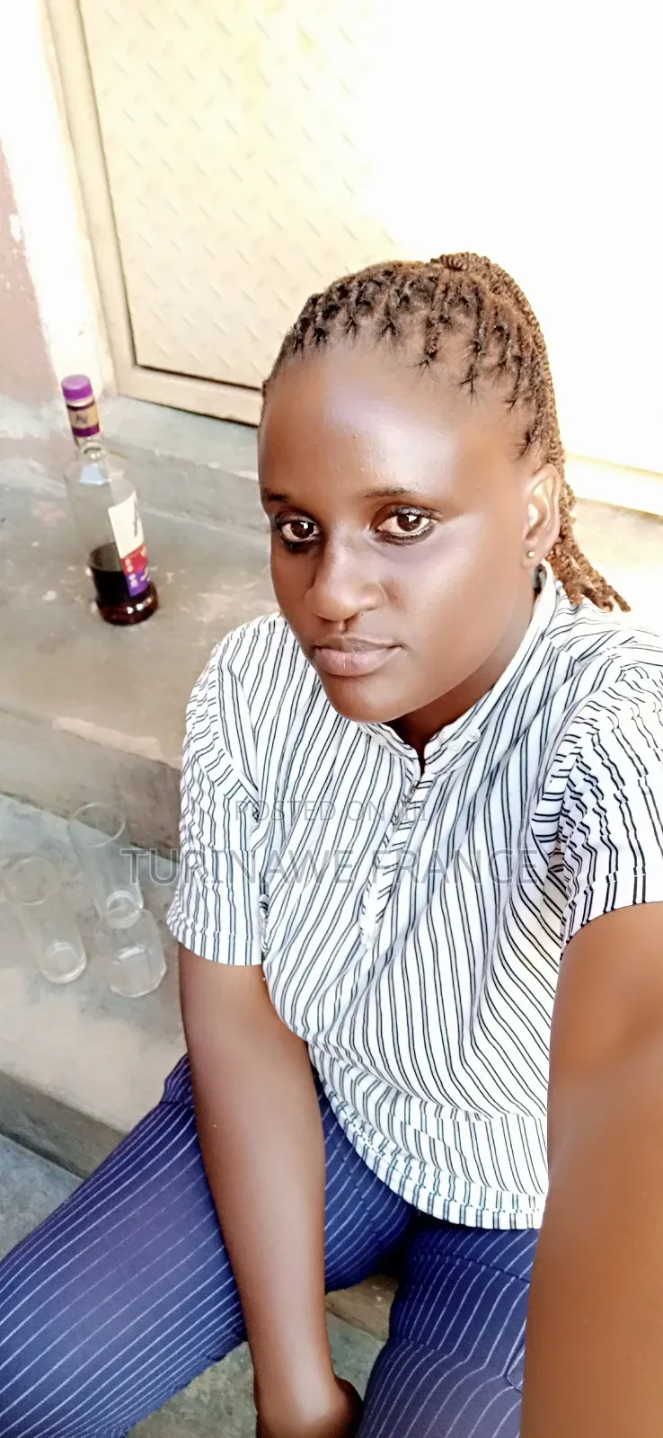 I Am Looking for Ajob