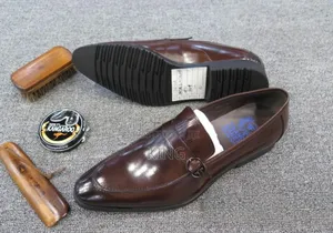 Patent Leather Men's Solid Classic Shoes