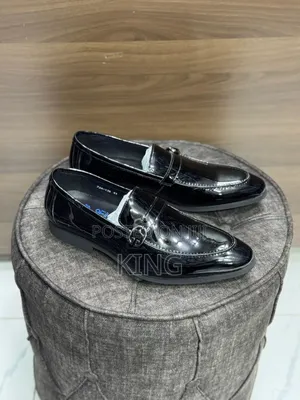 Patent Leather Men's Solid Classic Shoes