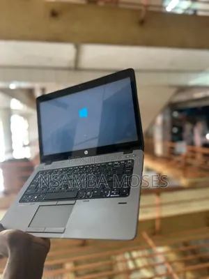 Laptop HP EliteBook 840 G2 8GB Intel Core I7 HDD+SSD 256GB