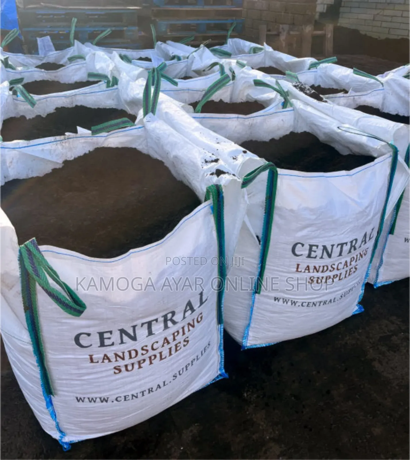 Compost Organic Black Soil / Manure /Fertilizer